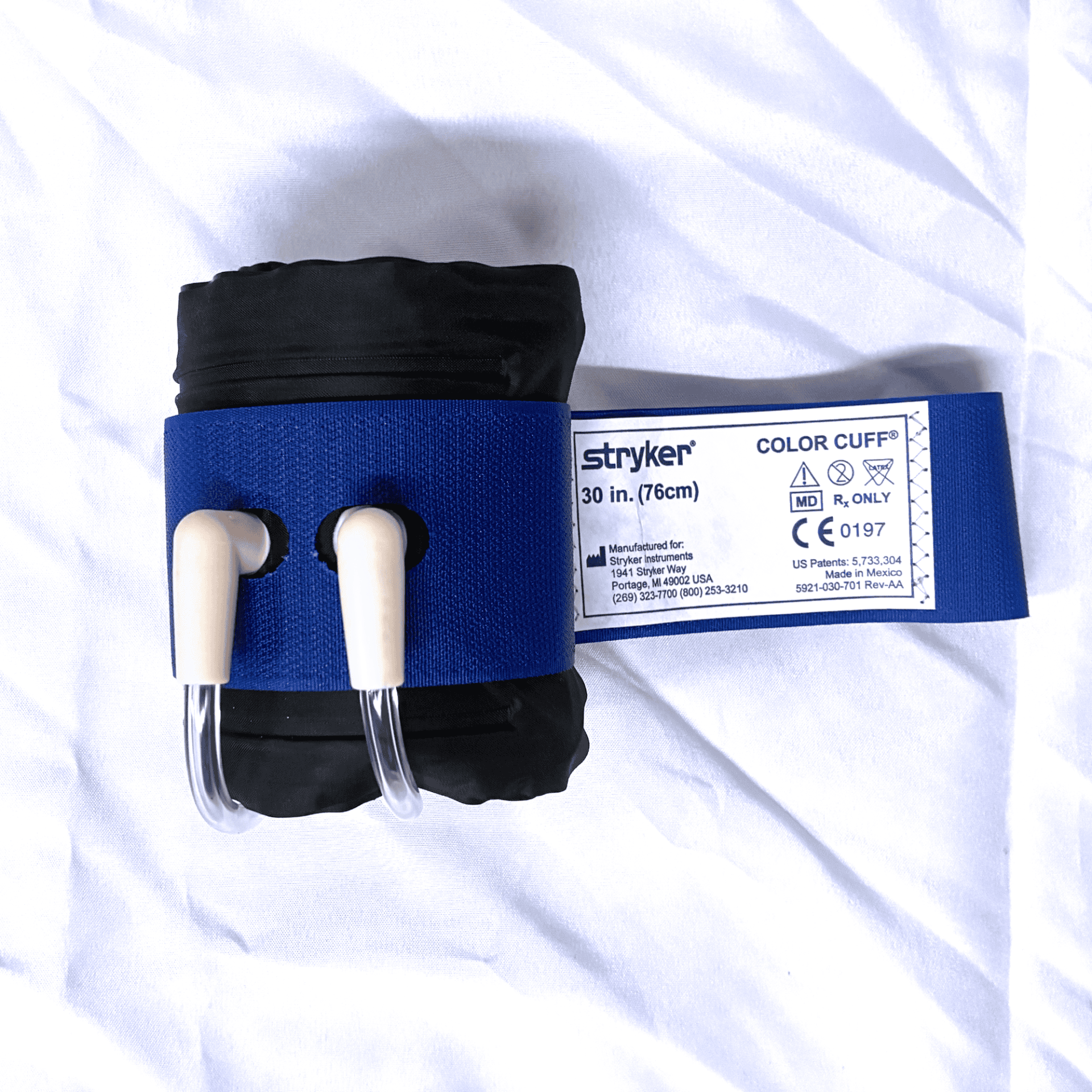 Manguito Stryker COLOR CUFF Azul 30 Pol 76cm Duas Vias