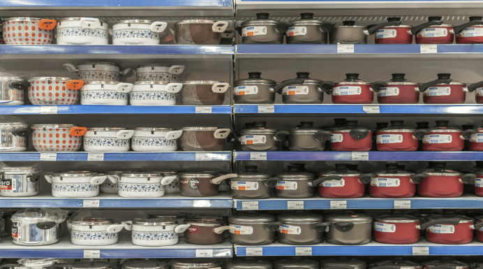 Boletim Focus: inflação sobe para 4,99% e o que muda no seu bolso e nas compras do mês